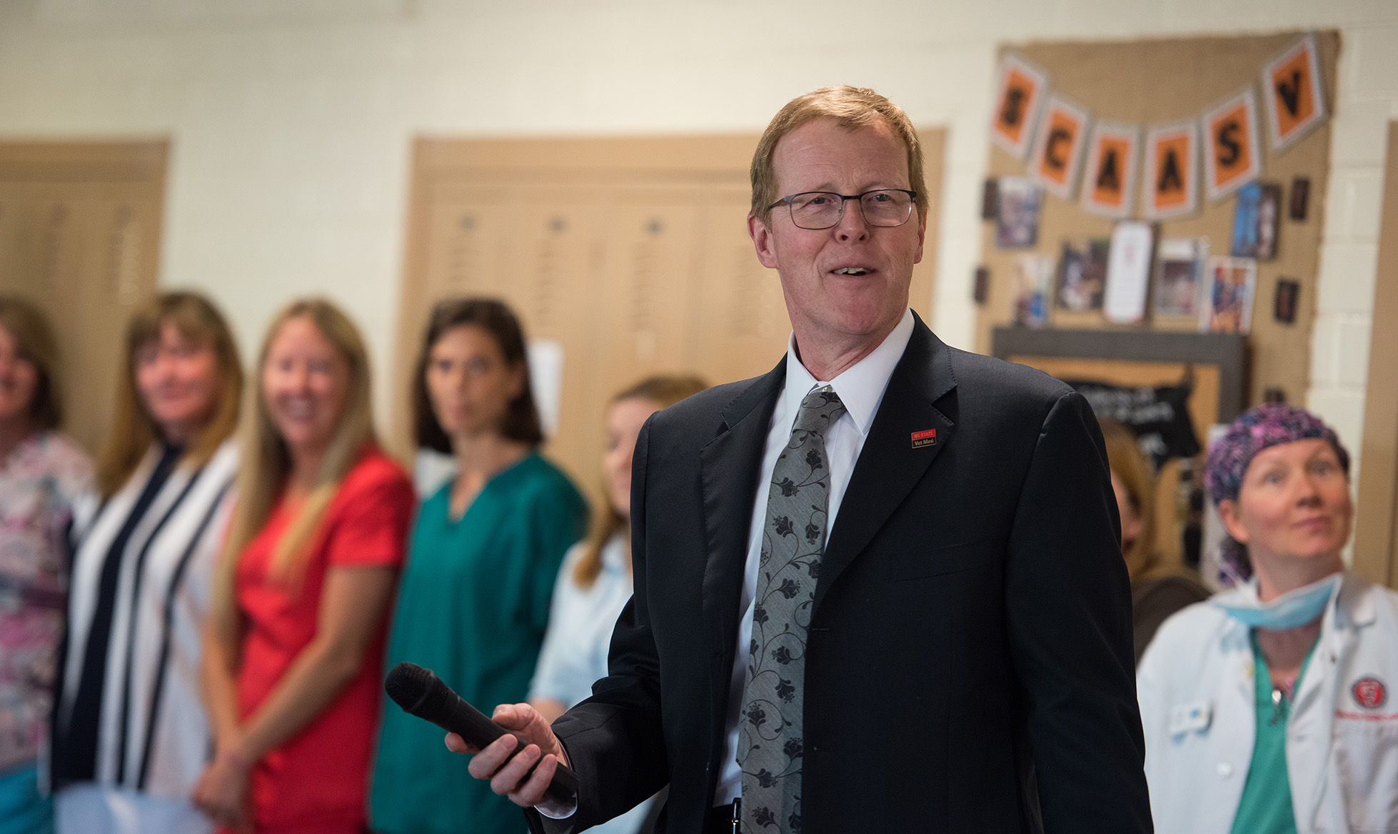 Dean Lunn presents awards of excellence